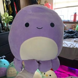 ‼️SOLD‼️ 12” violet the octopus squishmallow